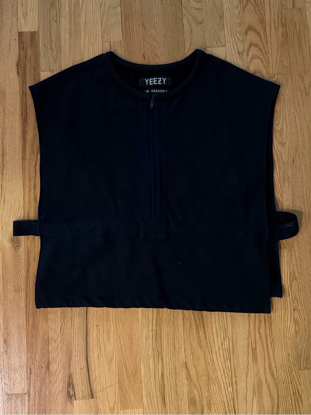 Yeezy Poncho Black Sleeveless Zip Pullover Vest